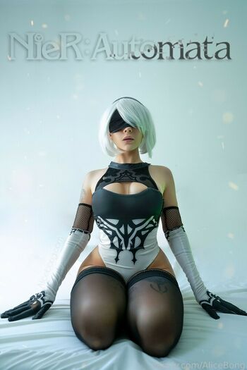 AliceBong
