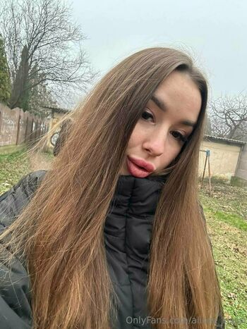 alicee_kisss