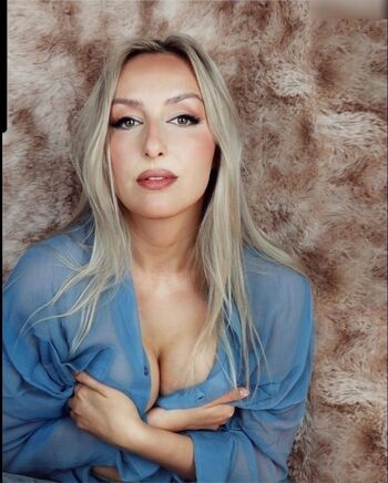 Alicia Joe