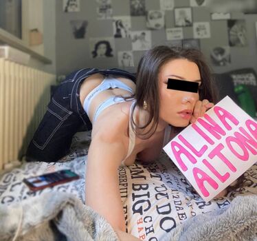 Alina Altona