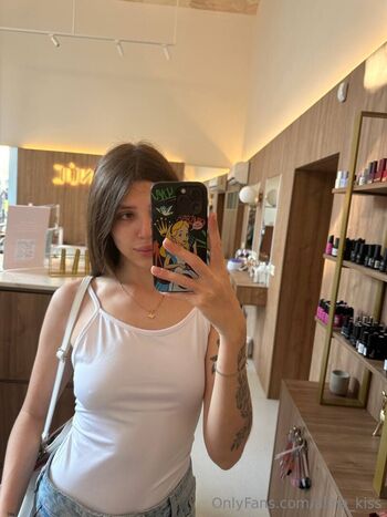 alina_kiss