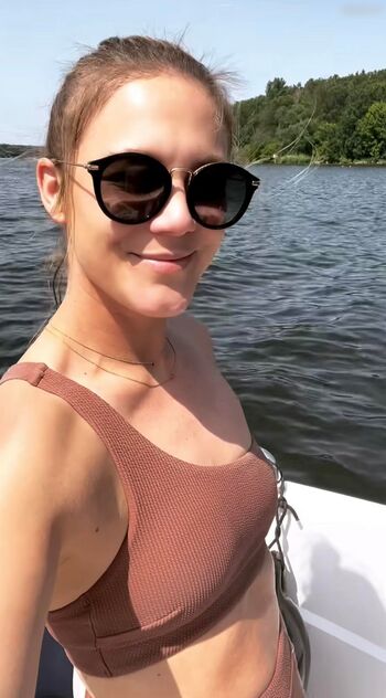 Alina Merkau