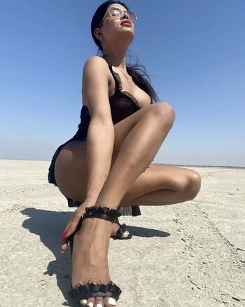 Alina Rai