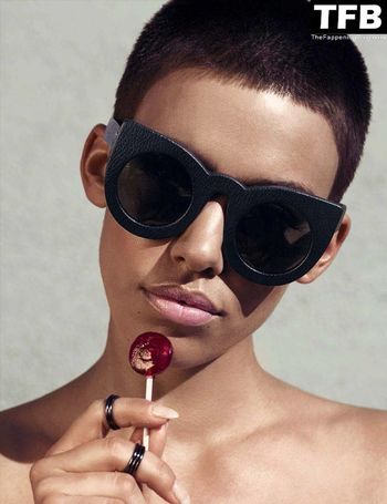 Alina Sueggeler