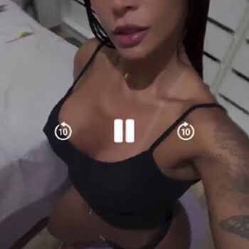 Aline Amorim