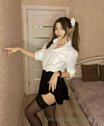 alisa_blanche