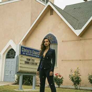 Alisha Boe