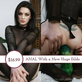 alissa_noir