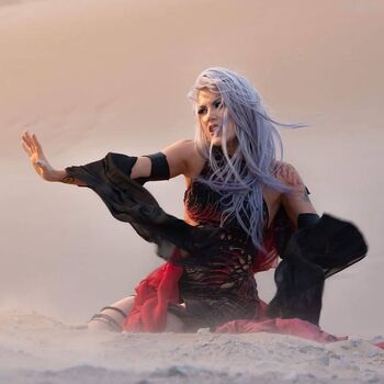 Alissa White-Gluz