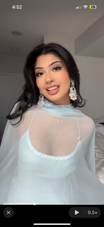 Aliza Shan