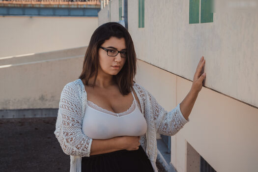 alleyesonlui model-kartei