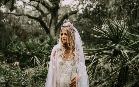 Allie Wes ~