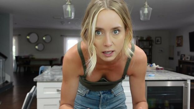Allie Wes ~