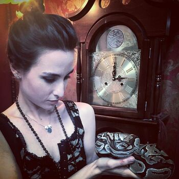 Allison Scagliotti