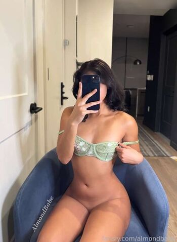 almondbabe