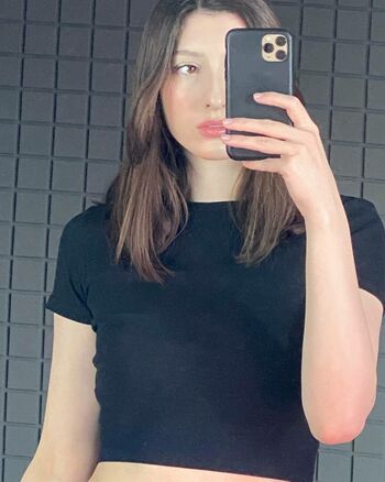 Aloona Larionova