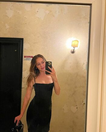 Alycia Debnam Carey