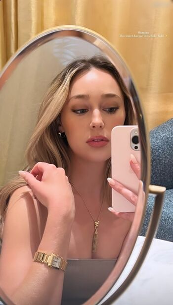 Alycia Debnam Carey