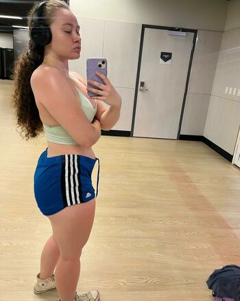 Alyssa Cleversey