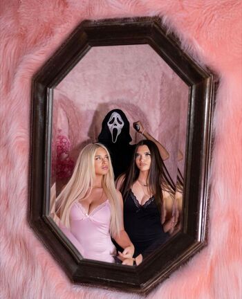 alyssabronzan / chiiappa