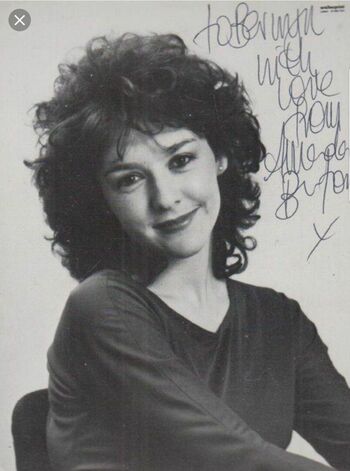 Amanda Burton