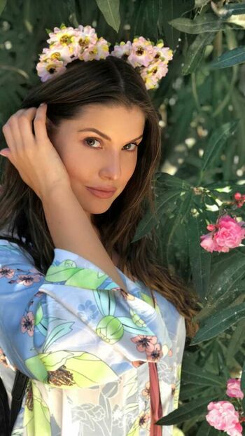 Amanda Cerny