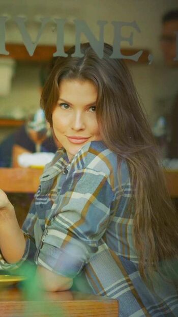 Amanda Cerny