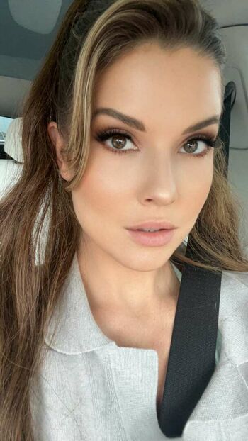 Amanda Cerny