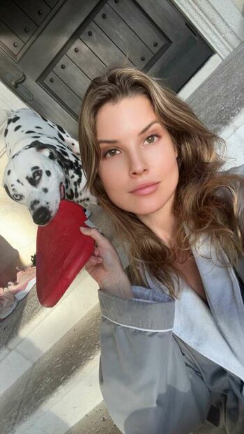 Amanda Cerny