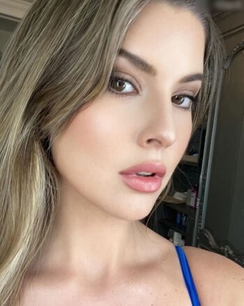 Amanda Cerny