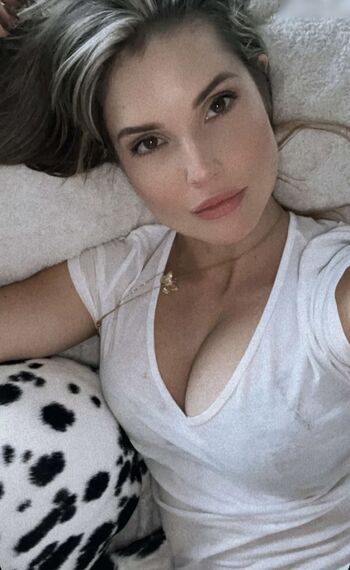 Amanda Cerny