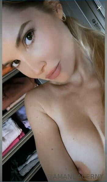 Amanda Cerny