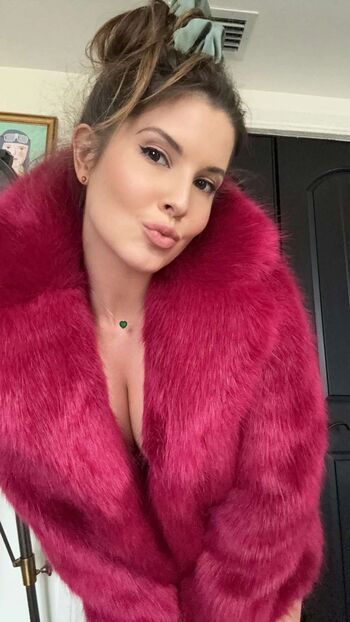 Amanda Cerny