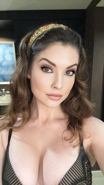 Amanda Cerny