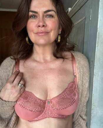 Amanda Lamb
