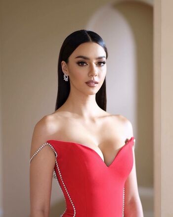 Amanda Obdam