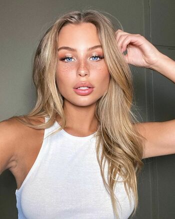 Amanda Strand