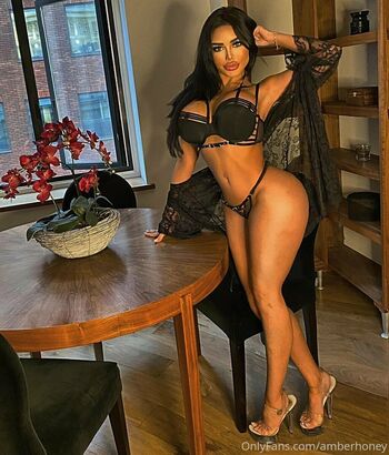 Amber Honeras