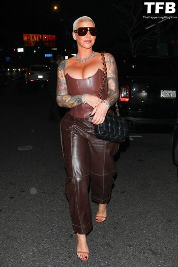 Amber Rose