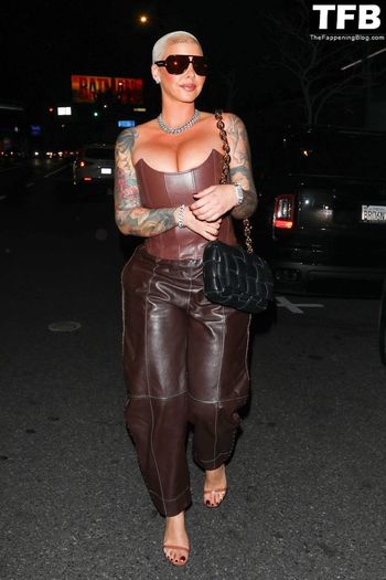 Amber Rose