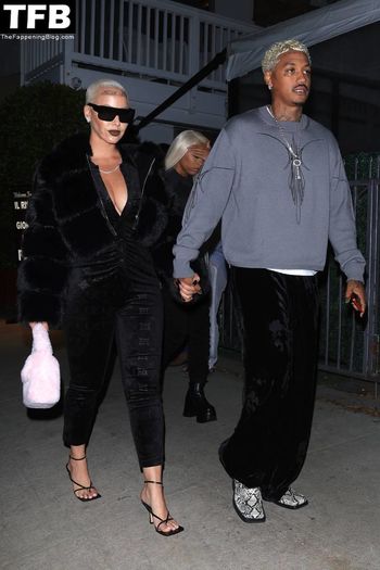 Amber Rose