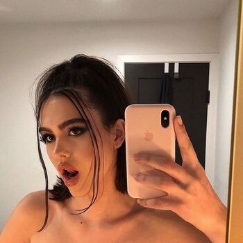 Amelia Gray