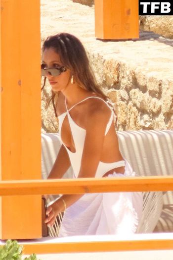Amelia Marni