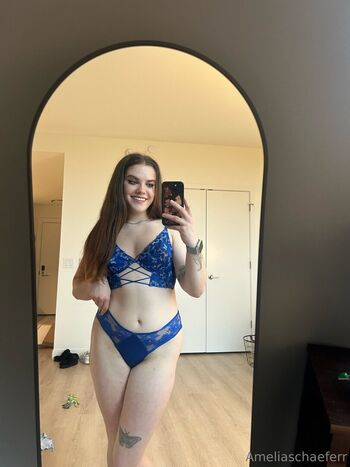 ameliaschaeferr