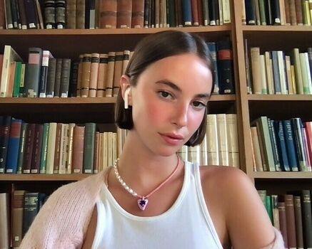 Amelie Manzoli