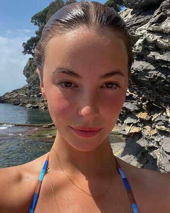 Amelie Manzoli