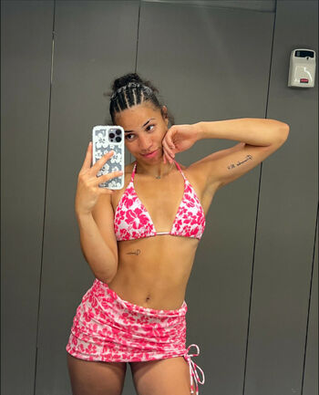 Amiah Simmons