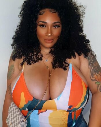 Amina Jamelle