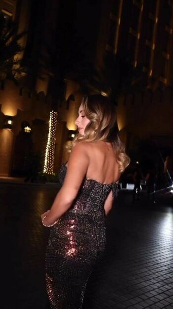 Amina Khalil