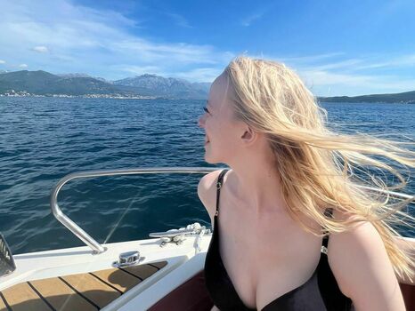 Amybeth McNulty